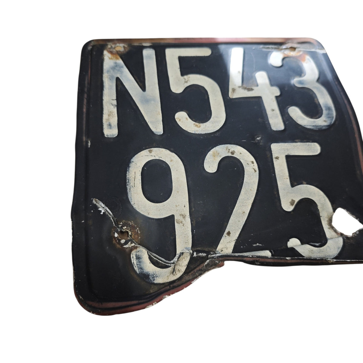 quadratisches österreichisches Kfz-Kennzeichen schwarzes Taferl weißer Aufschrift