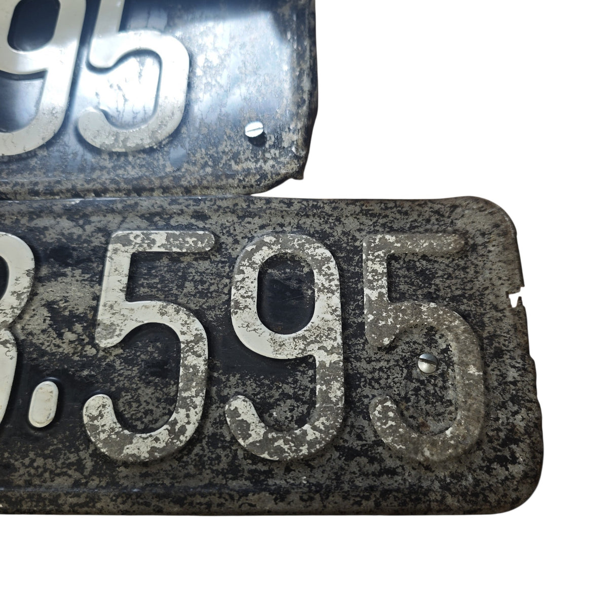 Authentisches österreichisches Kfz-Kennzeichen Schwarze Nummerntafel Nummernschild